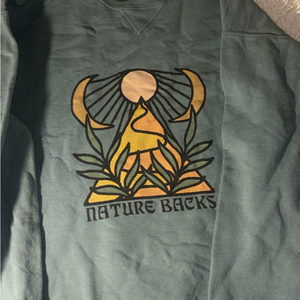 Nature Backs Graphic Sweatshirt